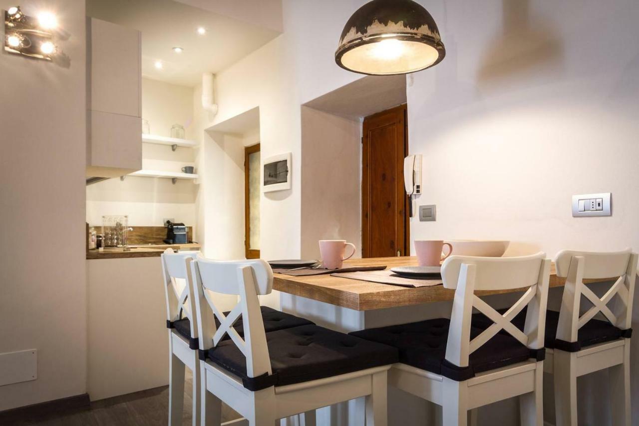 Joivy Chic Studio In Como Centre Leilighet Eksteriør bilde